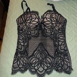 Victoria Secret push-up Lace Corset with back zipper